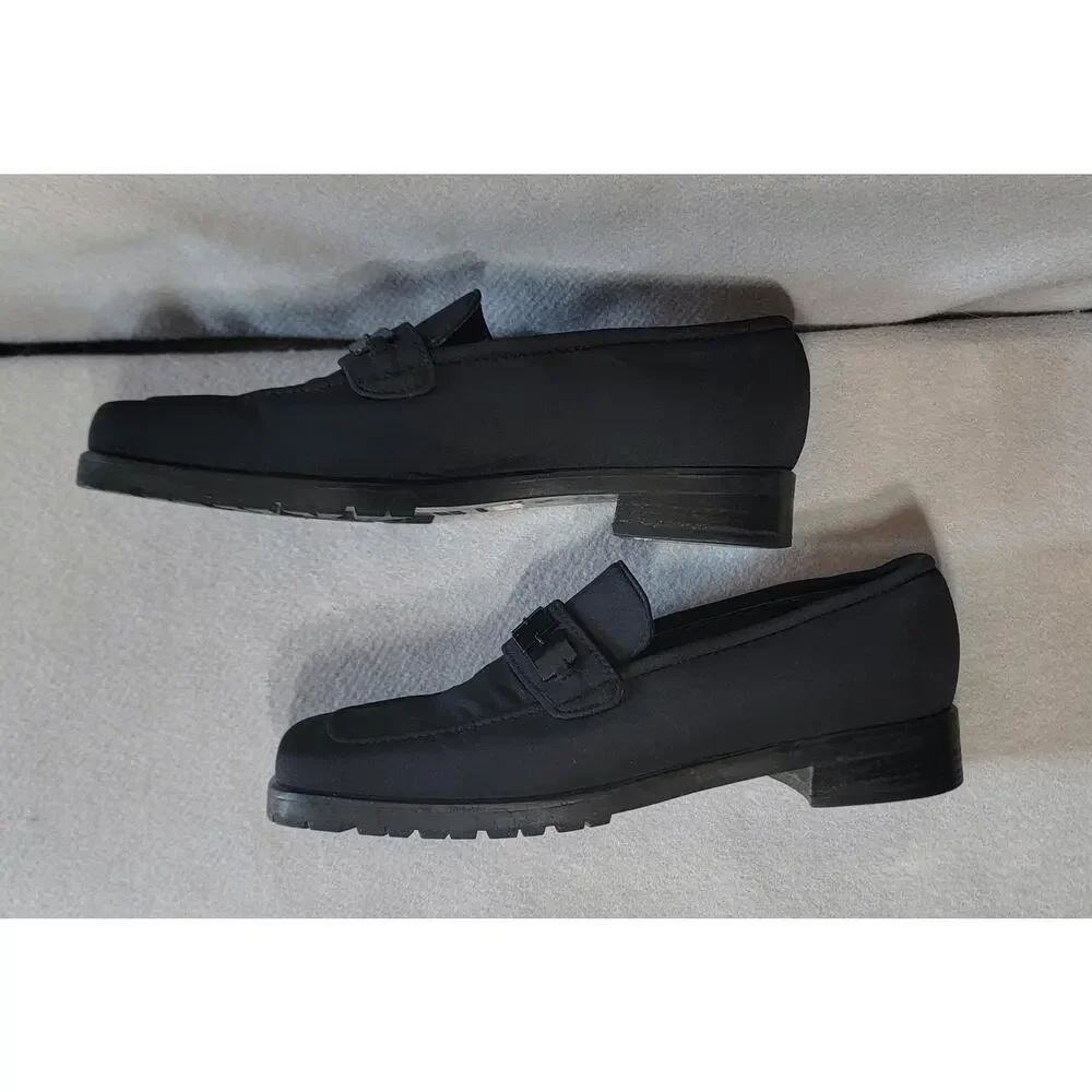 Stuart Weitzman stuart weitzman